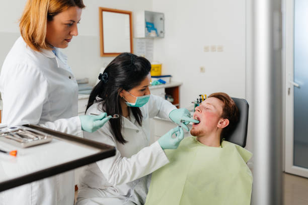 Best Walk-In Emergency Dentist in Maine, WI